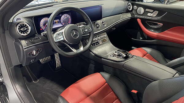 Mercedes E450 4Matic Coupe AMG Line Foto 10