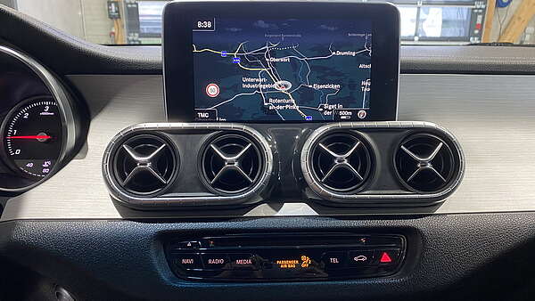 Mercedes X 350d 4Matic Power Aut. Foto 16