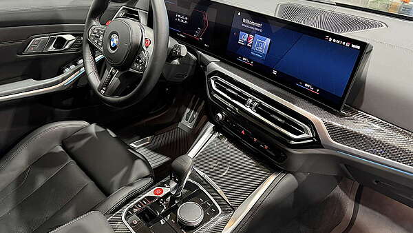 BMW M3 Touring xDrive schwarz matt 2023 Foto 24
