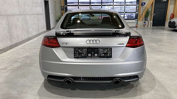 Audi TT 8S 2.0 TFSI S-Line Quattro S-Tronic Foto 3