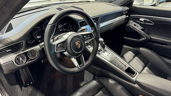 Porsche 911   991.2    Carrera 4 PDK (ohne OPF) Foto 19