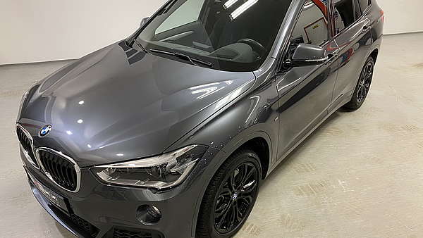 BMW X1 xDrive 20i M Sport Autom. Foto 10