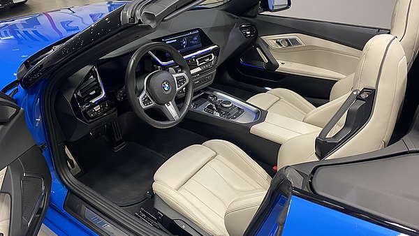 BMW Z4 20i sDrive M-Paket Foto 24