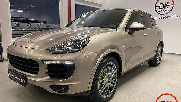 Porsche Cayenne II FL S E-Hybrid Foto 8