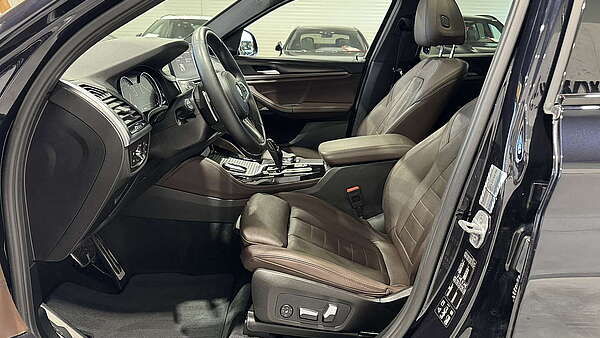 BMW X4 20d xDrive M-Sport X Foto 12