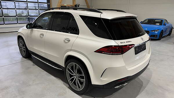 Mercedes GLE 400d 4Matic Aut. AMG Line Diamantweiß Foto 4