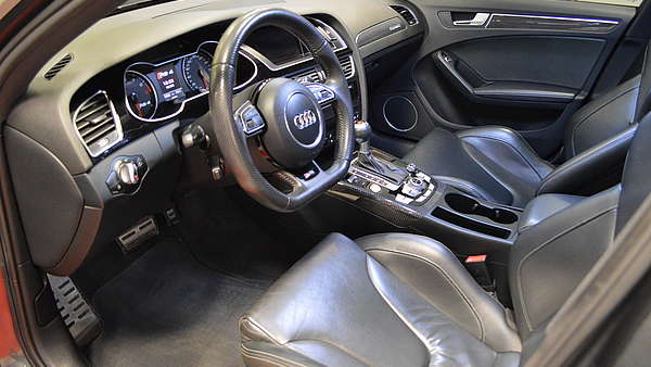 Audi RS4 Avant Foto 11