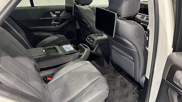 Mercedes GLE 400d 4Matic Aut. AMG Line Diamantweiß Foto 26