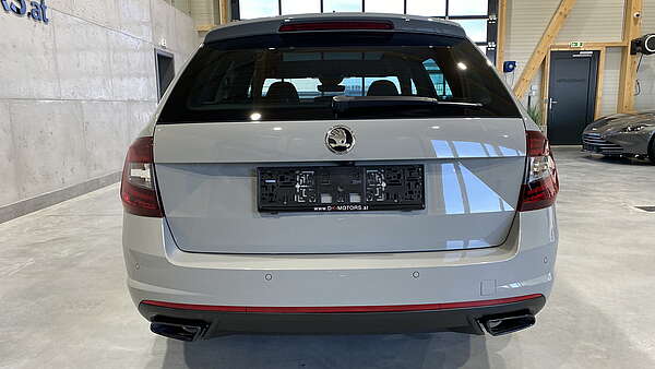 Skoda Octavia Kombi RS 245 TSI DSG (Facelift) Foto 5