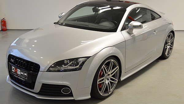 Audi TTS 8J silber Foto 1