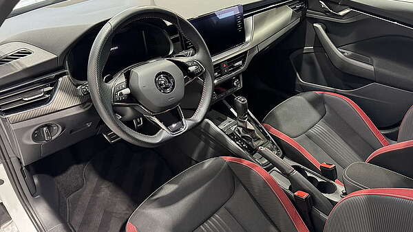 Skoda Kamiq Monte Carlo 1,0 TSI DSG Foto 16