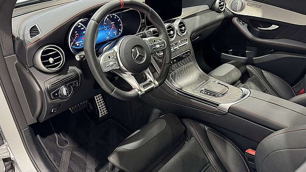 Mercedes GLC 43 AMG 4Matic+ Coupe (Facelift) Foto 14