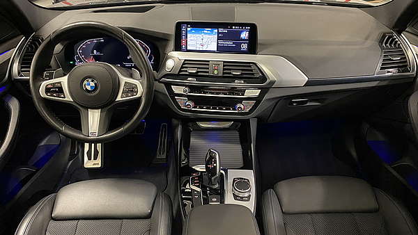 BMW X3 20d xDrive M-Paket grau Foto 40