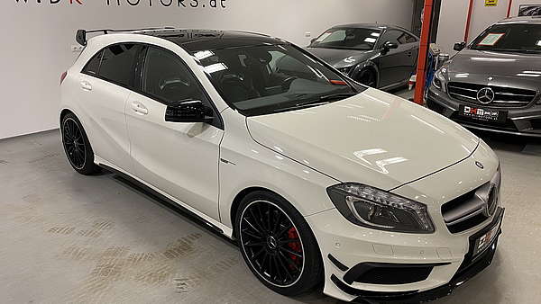 Mercedes A45 AMG 4Matic Turbo Performance Foto 16