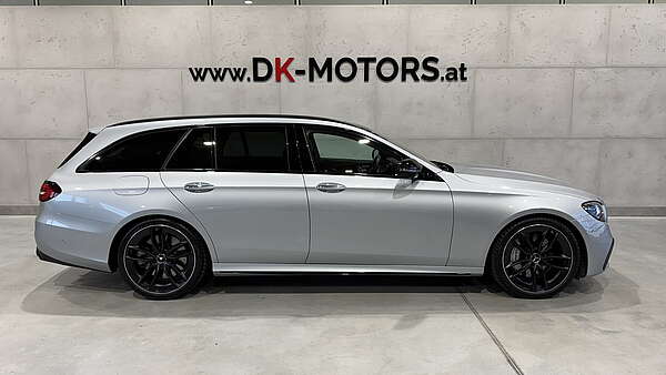 Mercedes E53 AMG T-Modell 4 Matic + Foto 0