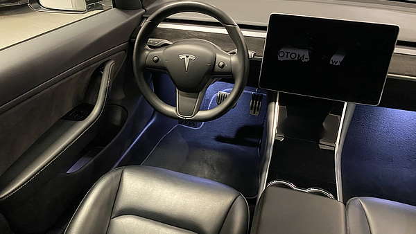 Tesla Model 3 Long Range AWD Foto 30