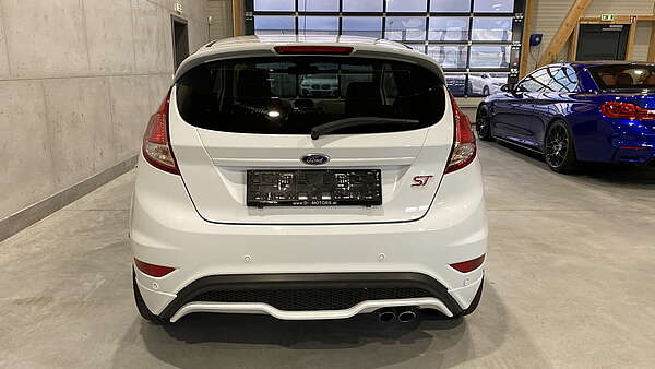 Ford Fiesta ST 1.6 EcoBoost 2016 Foto 3