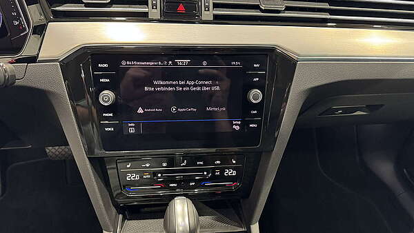 VW Passat Kombi 2.0 TDI DSG R-Line 2023 Nr.2 Foto 27