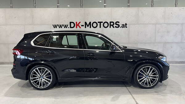 BMW X5 45e xDrive PHEV (G05) M-Sport 2023 Foto 0