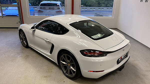 Porsche 718 Cayman PDK weiss Foto 2