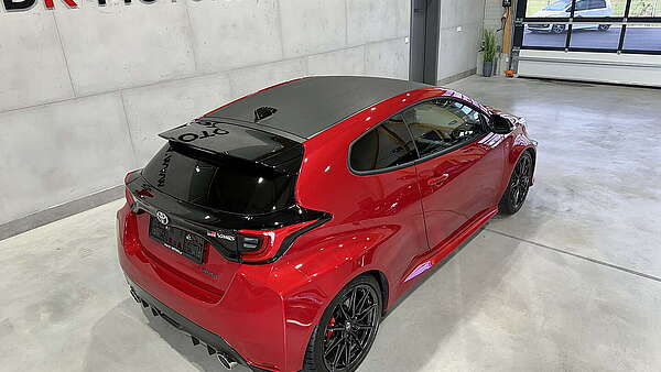 Toyota Yaris GR High Performance Emotional Red Metallic Foto 12