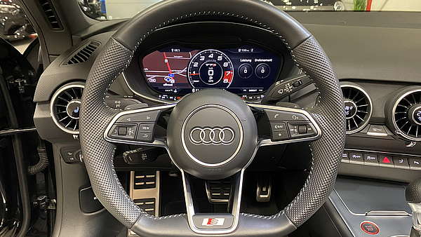 Audi TTS Roadster S-Tronic Foto 29