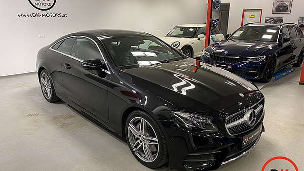 Mercedes E400 4Matic Coupe AMG Line Foto 5