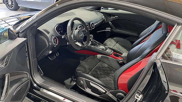 Audi TTS S-Tronic Facelift 2021 Foto 9