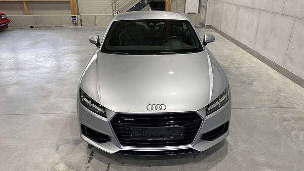 Audi TT 8S 2.0 TFSI S-Line Quattro S-Tronic Foto 7