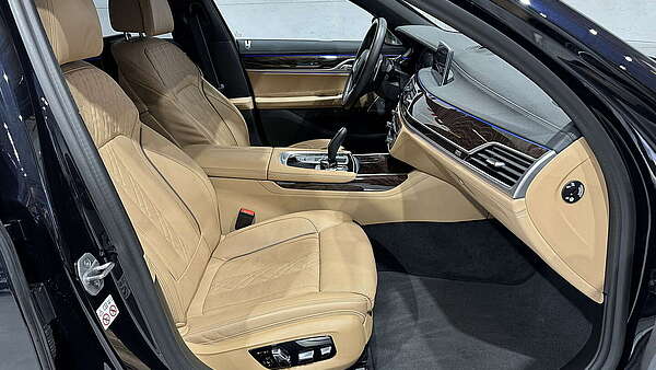 BMW 745e PHEV Hybrid M-Paket Aut. Foto 20