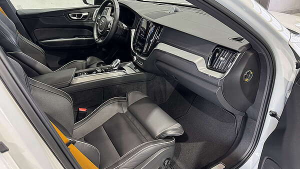Volvo XC60 T8 Polestar Foto 18