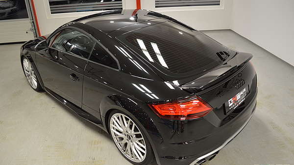 Audi TTS S-Tronic 8S schwarz Foto 10