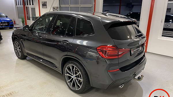 BMW X3 20d xDrive M-Paket grau Foto 3