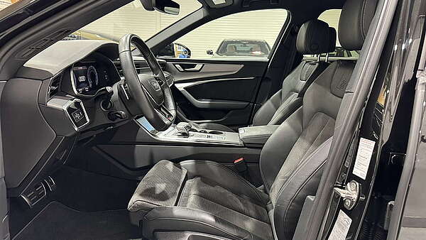 Audi A6 Avant 45 TDI Sport Quattro S-Line Mythos Schwarz Foto 11