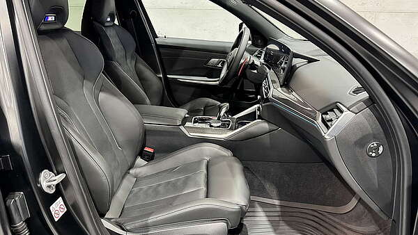BMW M3 Touring xDrive schwarz matt 2023 Foto 21