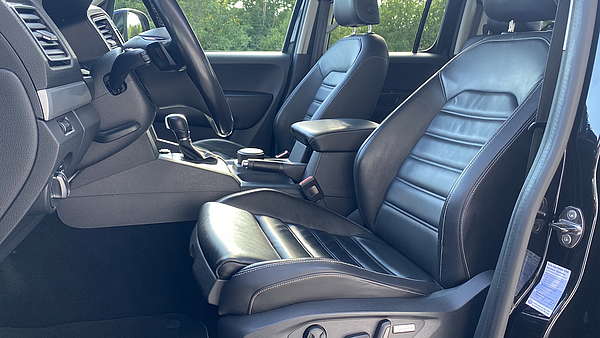VW Amarok Double Cab Aventura 3,0 TDI 4Motion Aut. Foto 12