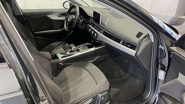 Audi A4 Avant 2.0 TDI Quattro S-Tronic Foto 12