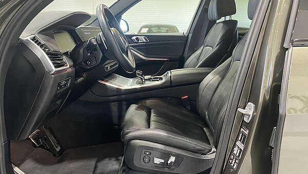 BMW X5 30d G05 xDrive M-Paket Manhatten Foto 15