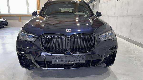 BMW X5 30d xDrive G05 M-Sport Carbon Schwarz 2022 Foto 6