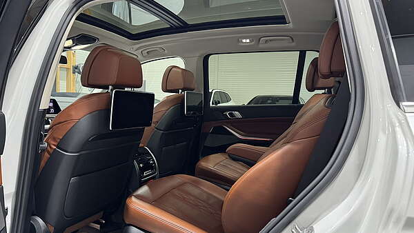 BMW X7 xDrive 30d  6-Sitzer Design Pure Excellence Foto 30