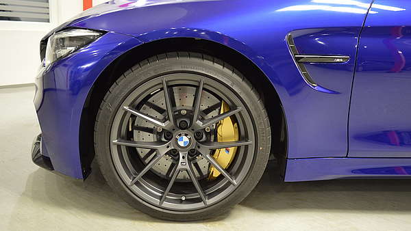 BMW M4 CS DKG Foto 10