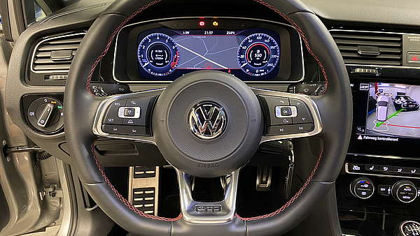 VW Golf 7 GTI Facelift Foto 28