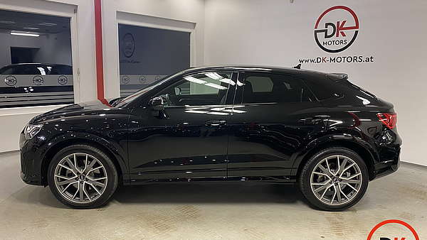 Audi Q3 Sportback 45 TFSI Quattro S-Line Foto 1