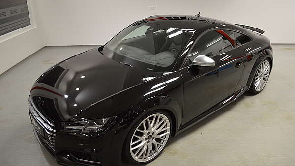 Audi TTS S-Tronic 8S schwarz Foto 8