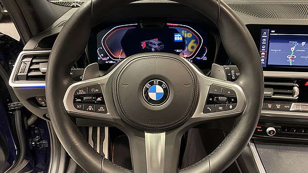 BMW 330i (G21) Touring Autom. M-Sport Foto 25