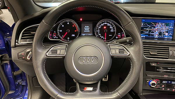 Audi A5 Cabrio 2.0 TDI quattro S-Line Foto 30