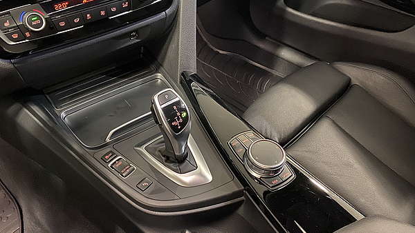 BMW 430d xDrive Gran Coupe Sport Line Foto 18