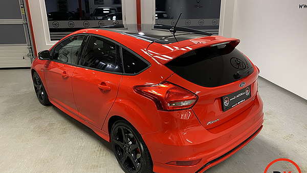 Ford Focus 1,5 Eco Boost ST-Line MK3 Foto 2