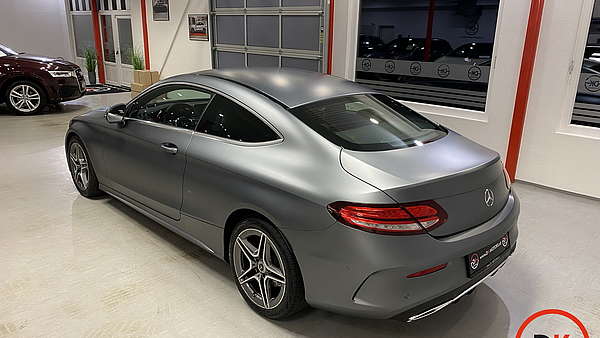 Mercedes C220d Coupe AMG Line Designo Foto 2