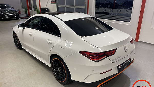 Mercedes CLA 250 Edition One Foto 2